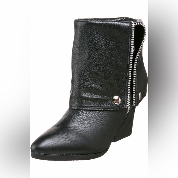 MICHAEL KORS Bassey Black Leather
Convertible Boots - Size 9M - Picture 9 of 10